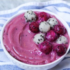 DRAGON FRUIT SMOOTHIE